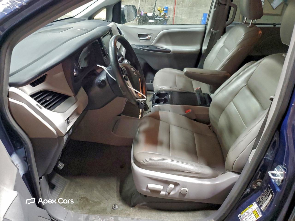 Toyota Sienna 2018