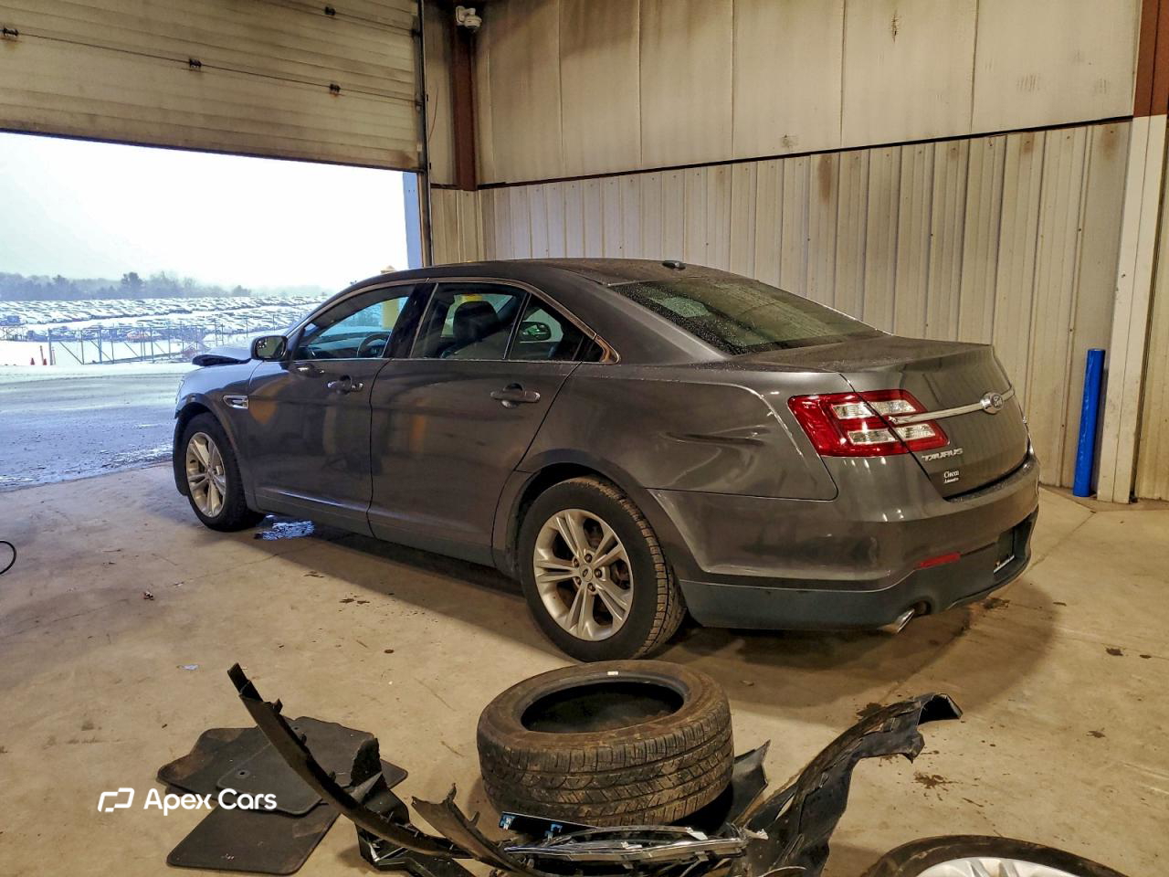 Ford Taurus 2015