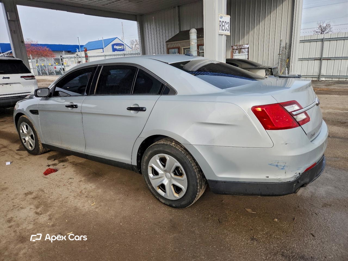 Ford Taurus 2015