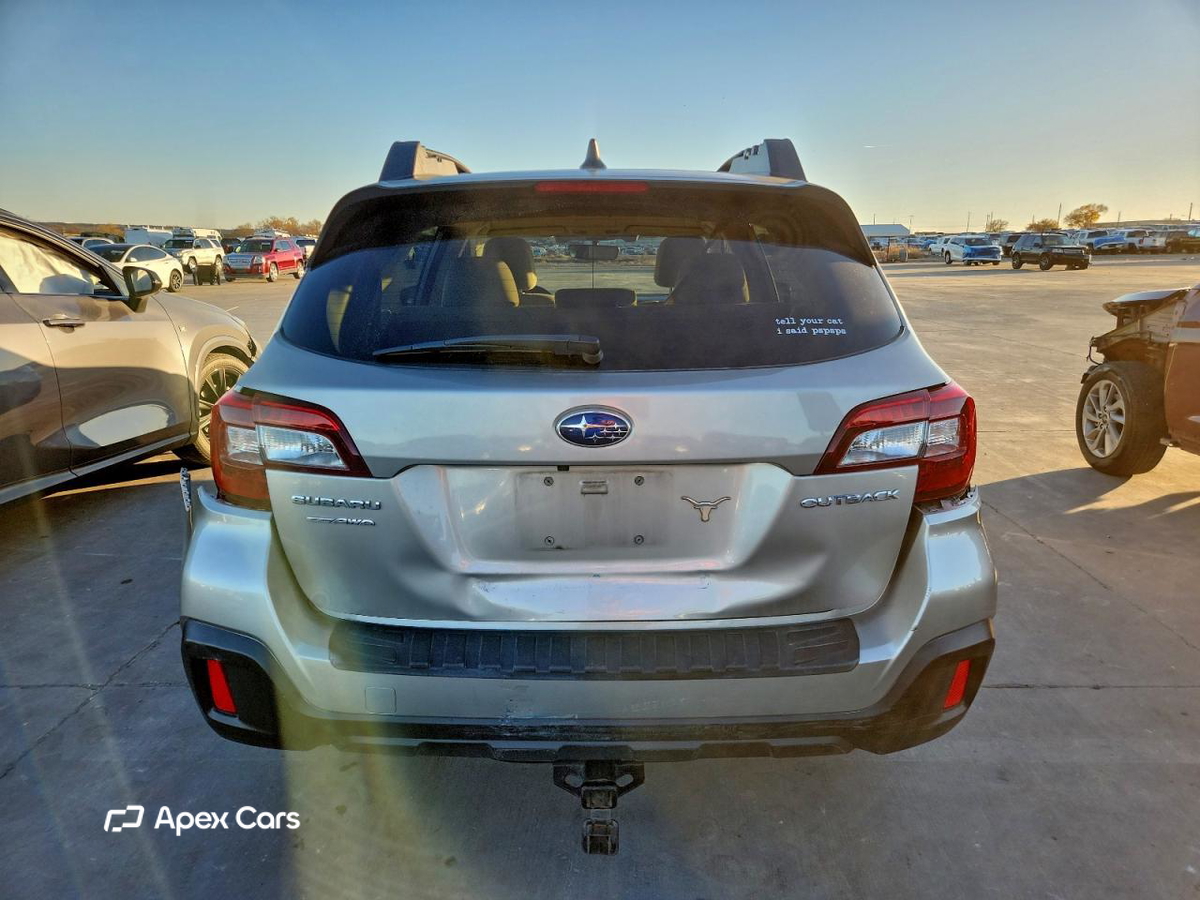 Subaru Outback 2018