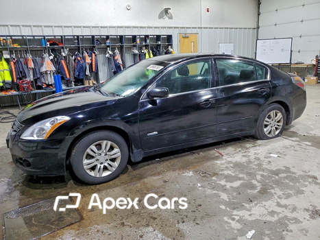 Nissan Altima 2010 - Image 1 of 12