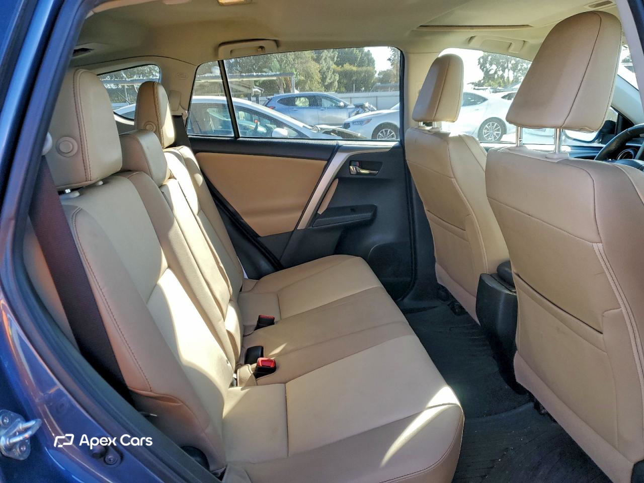 Toyota RAV 4 2014
