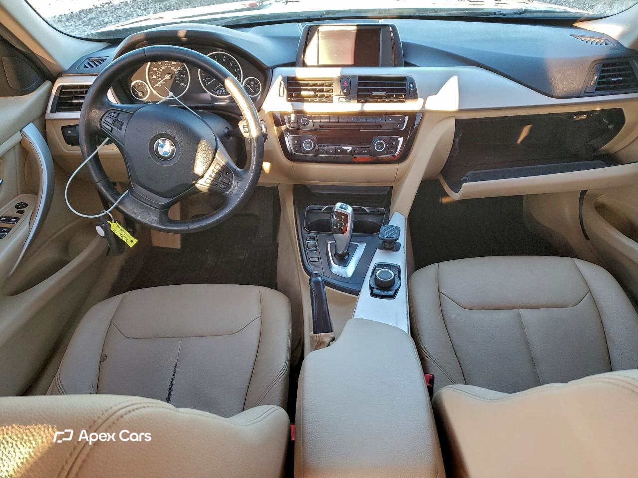 BMW Series 3 2016