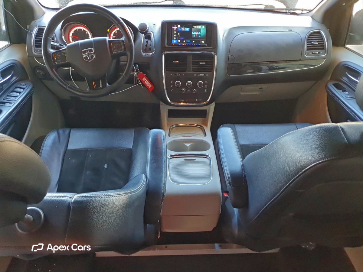 Dodge Caravan 2017