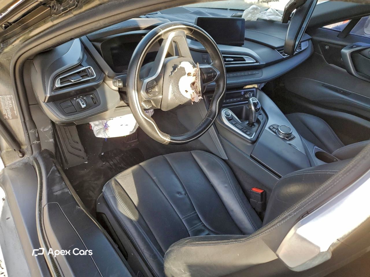 BMW i8 2016