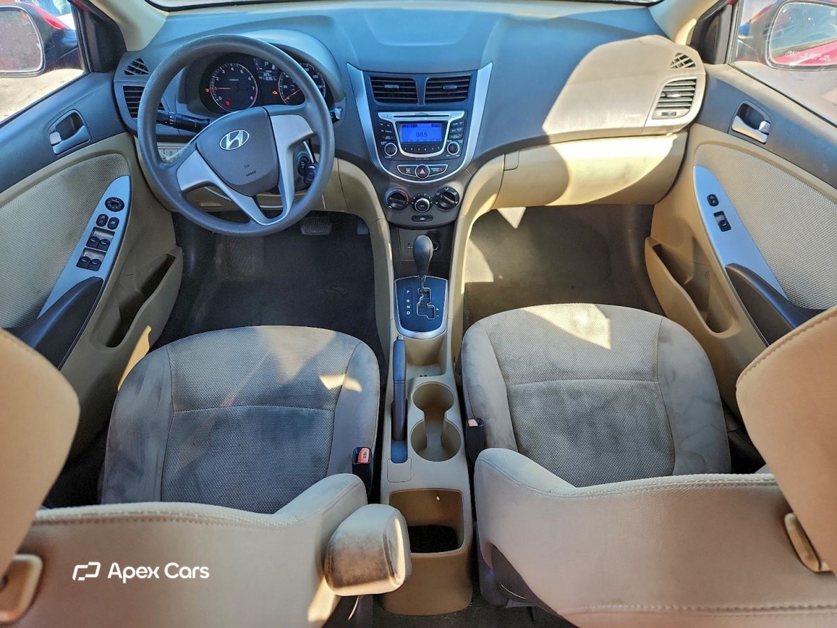 Hyundai Accent 2013