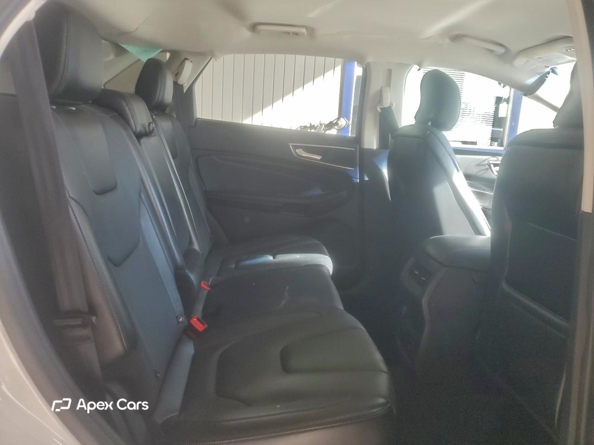 Ford Edge 2015