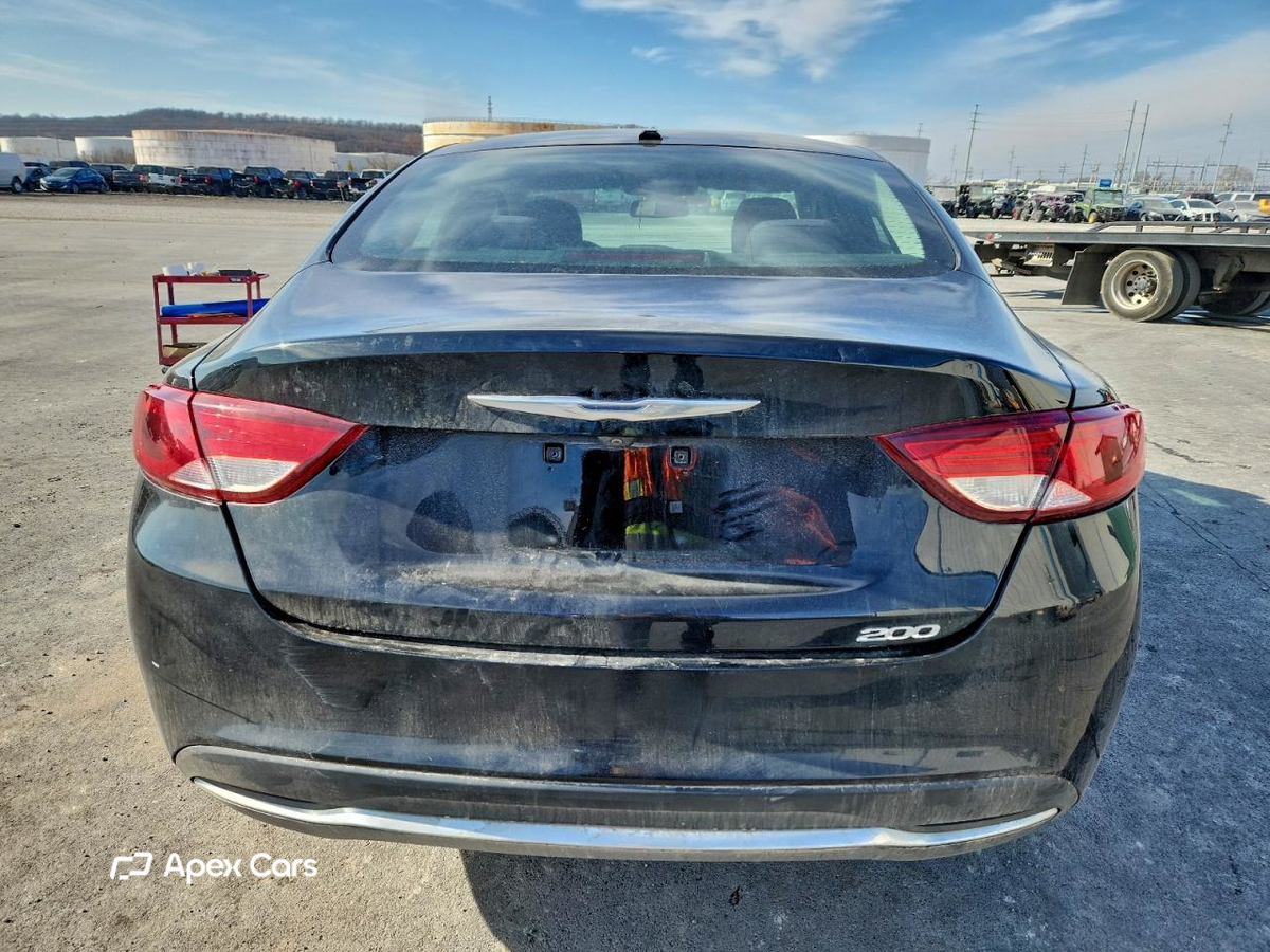 Chrysler 200 2015