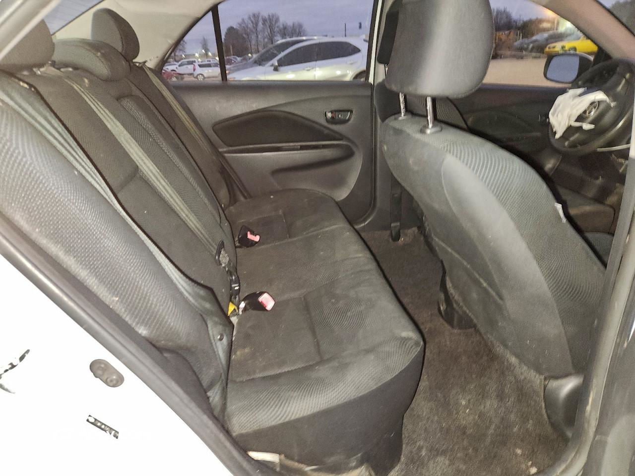 Toyota Yaris 2012