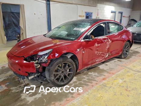 Tesla Model 3 2019 - Image 1 of 13