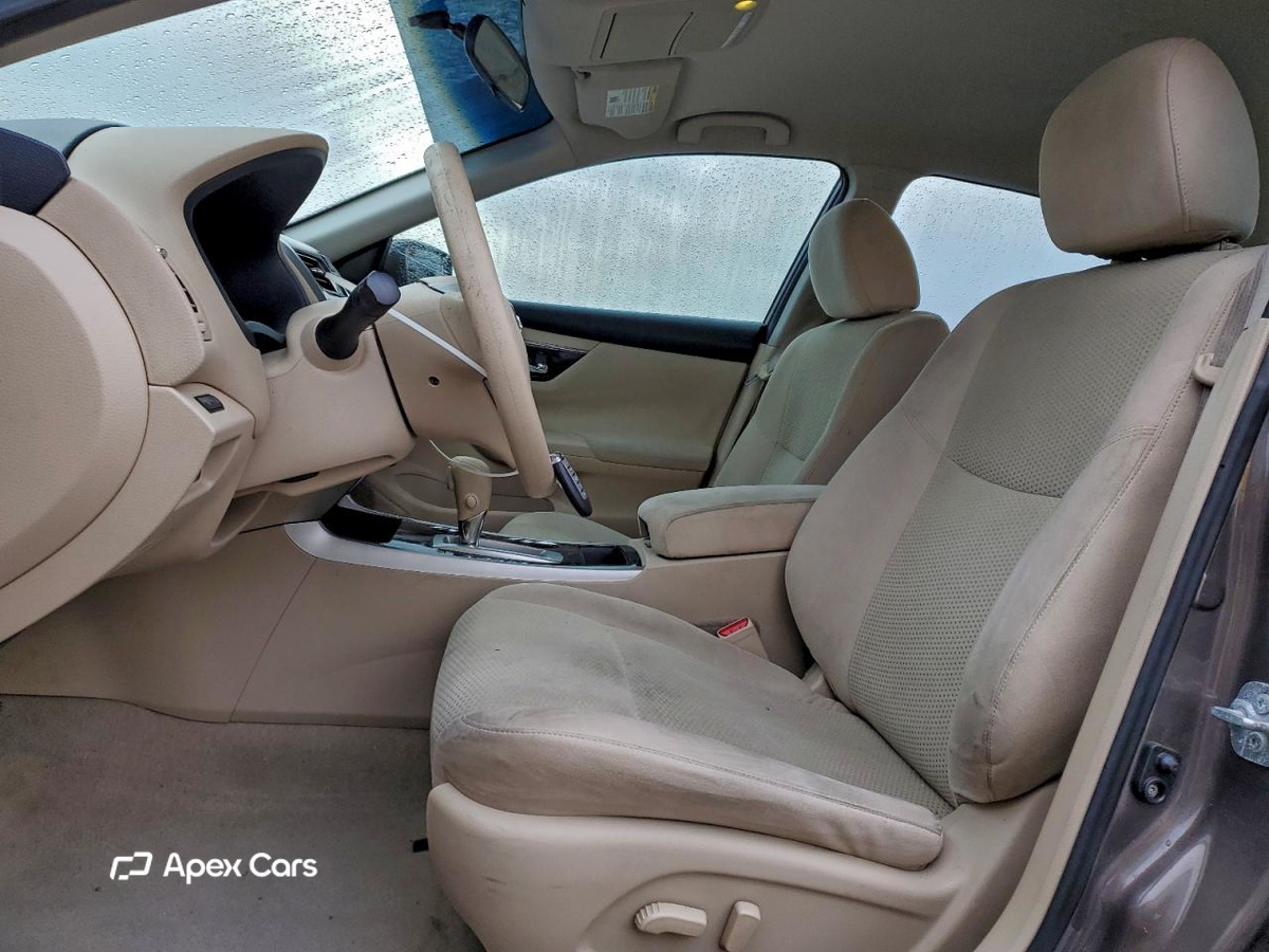 Nissan Altima 2014