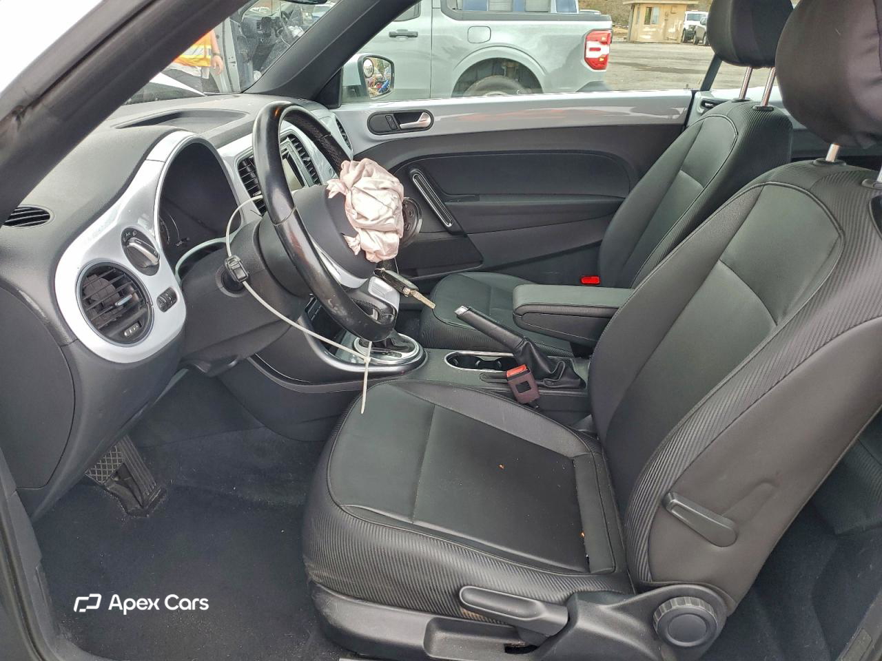 Volkswagen Beetle 2017
