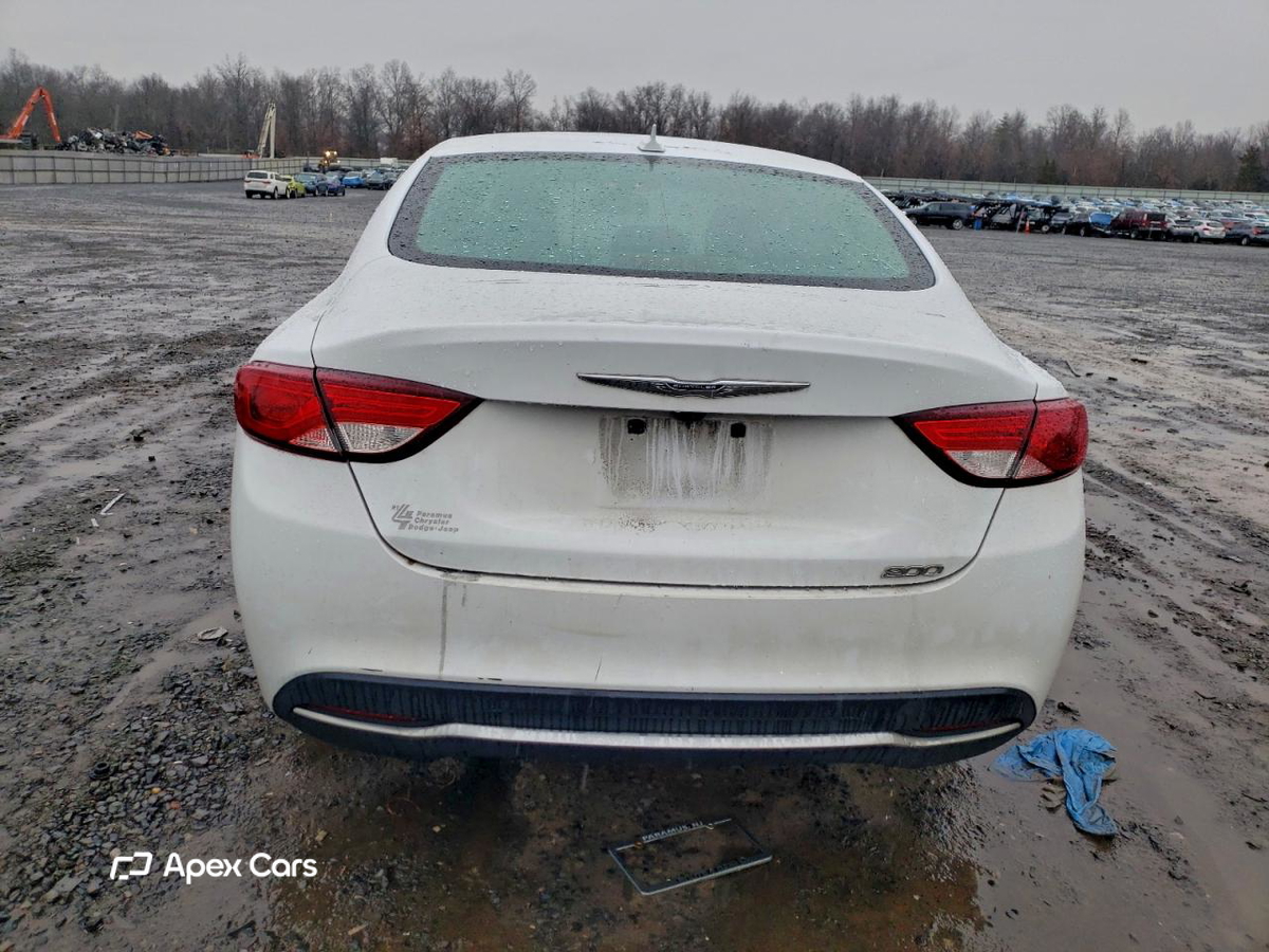 Chrysler 200 2016