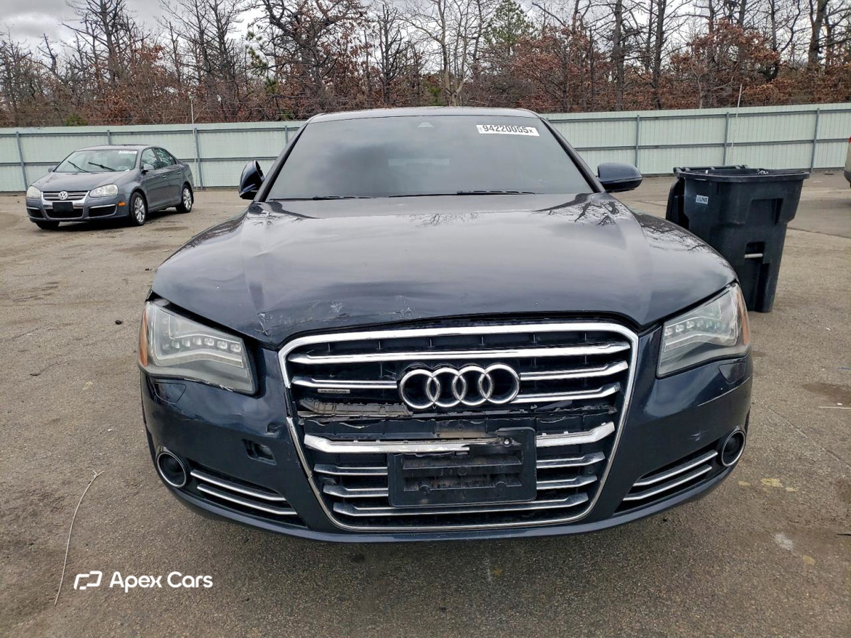 Audi A8 2013