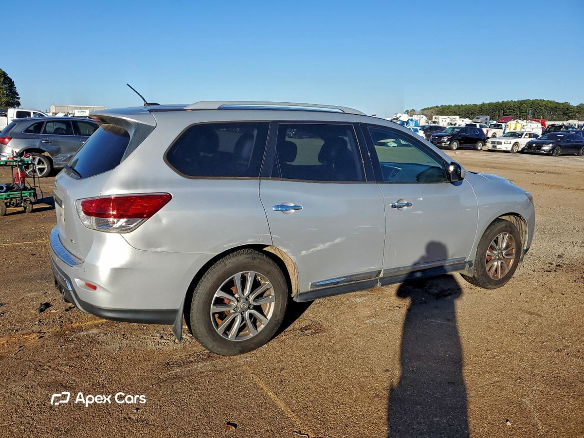 Nissan Pathfinder 2015