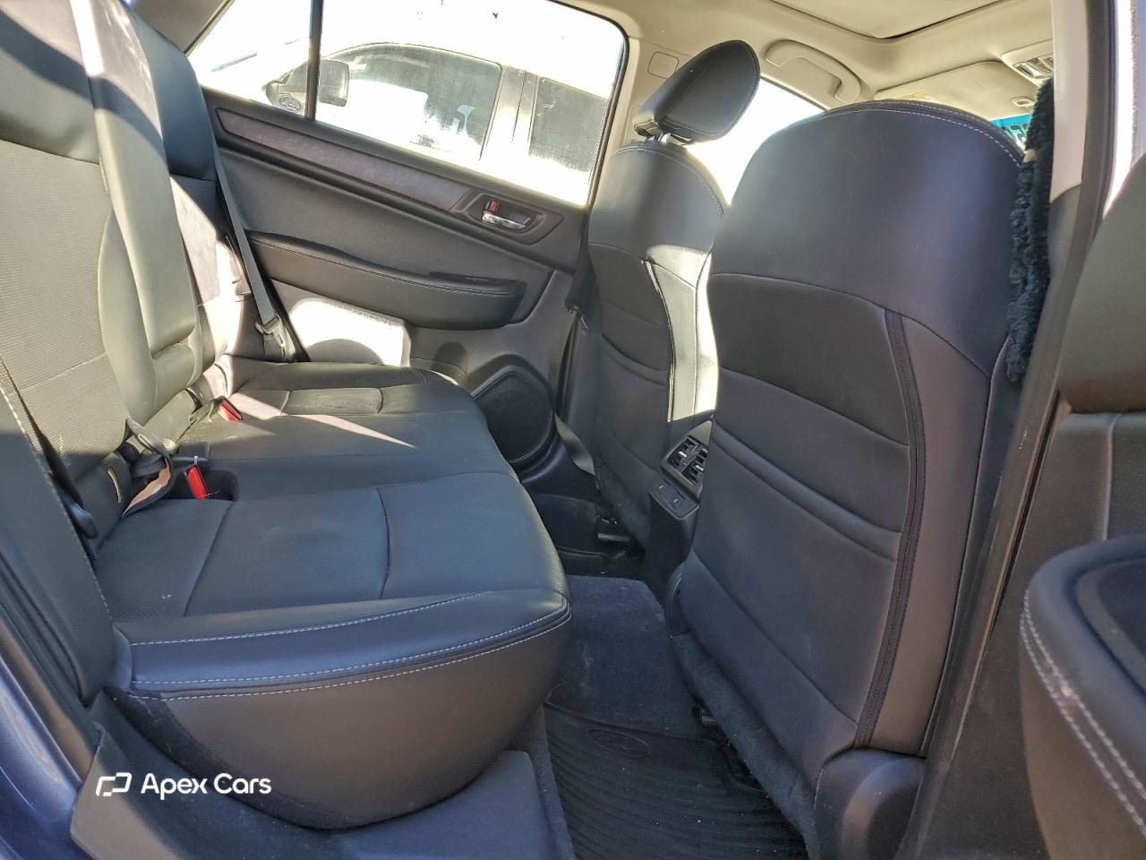 Subaru Outback 2016