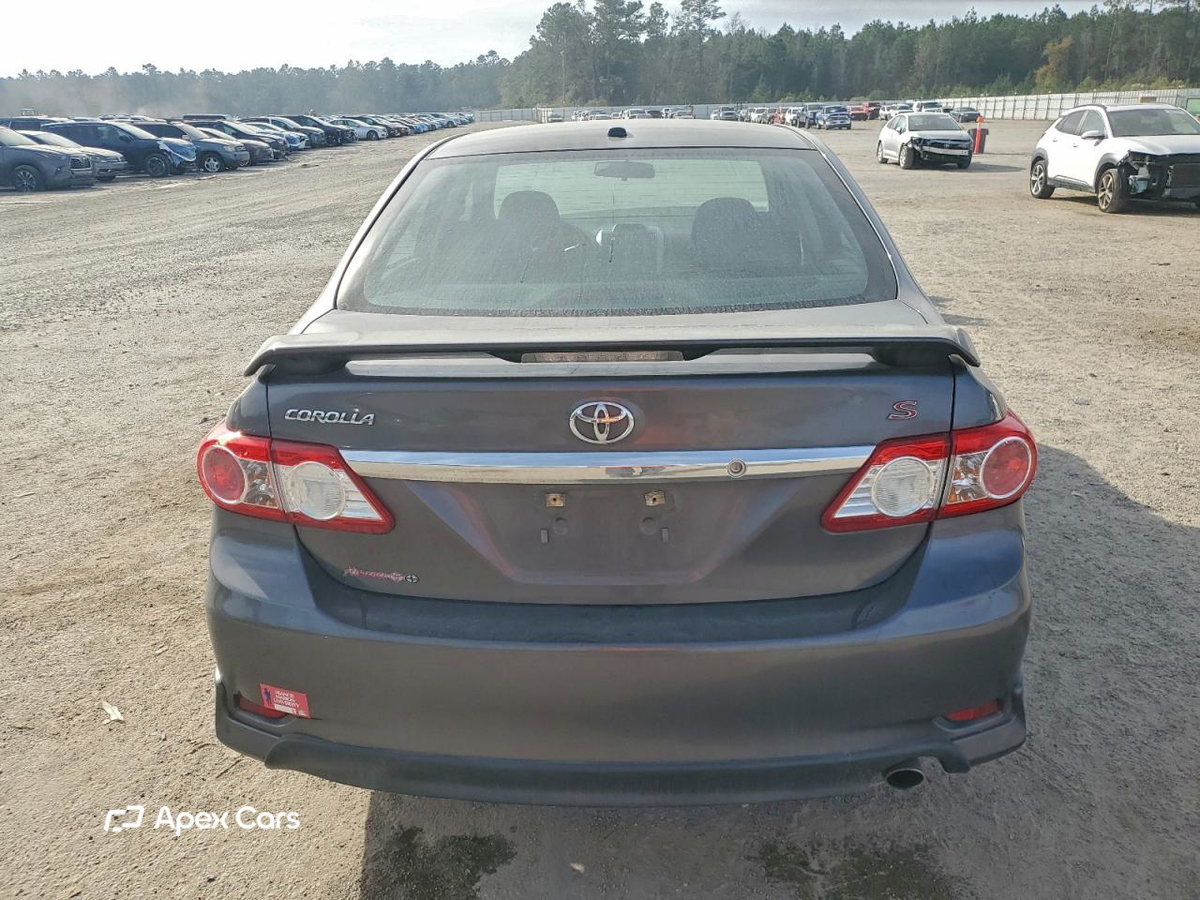 Toyota Corolla 2013