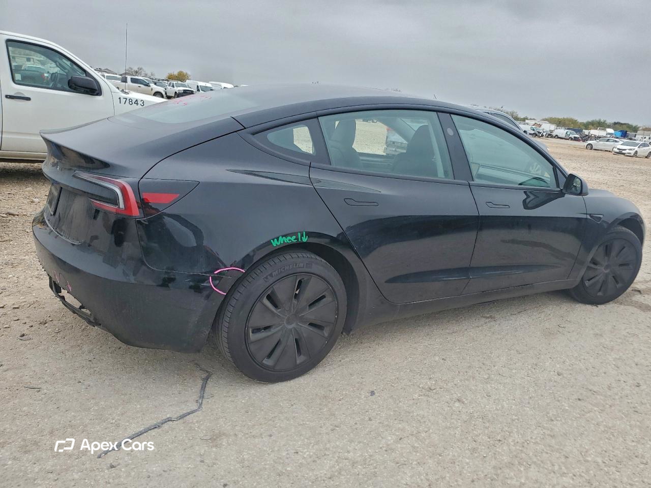 Tesla Model 3 2024