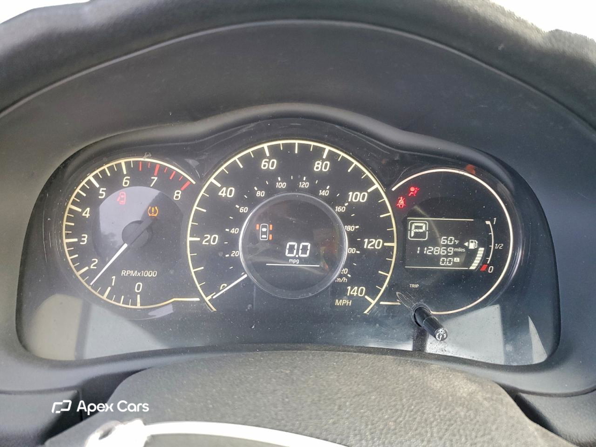 Nissan Versa 2015