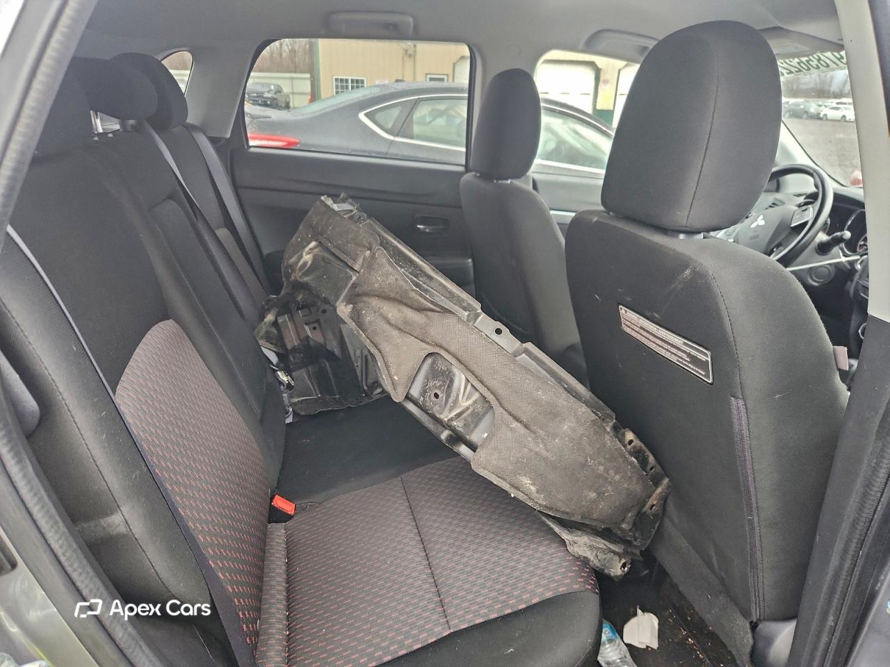 Mitsubishi Outlander 2016