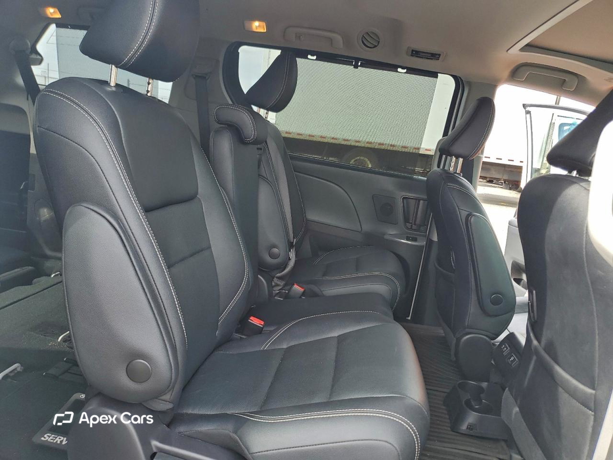 Toyota Sienna 2020