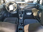 Nissan Versa 2021
