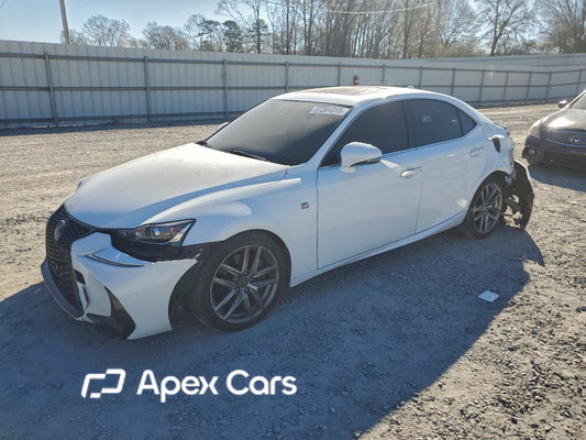 Lexus IS 2017 - Image 1 of 12