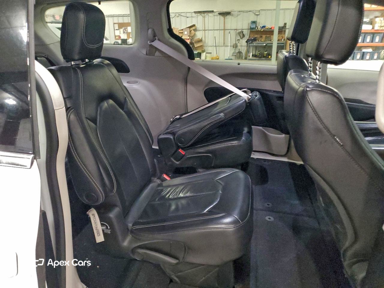 Chrysler Pacifica 2022