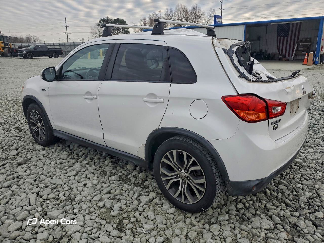 Mitsubishi Outlander 2016