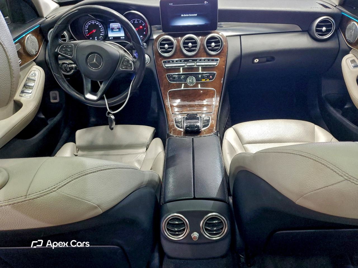 Mercedes-Benz  2015