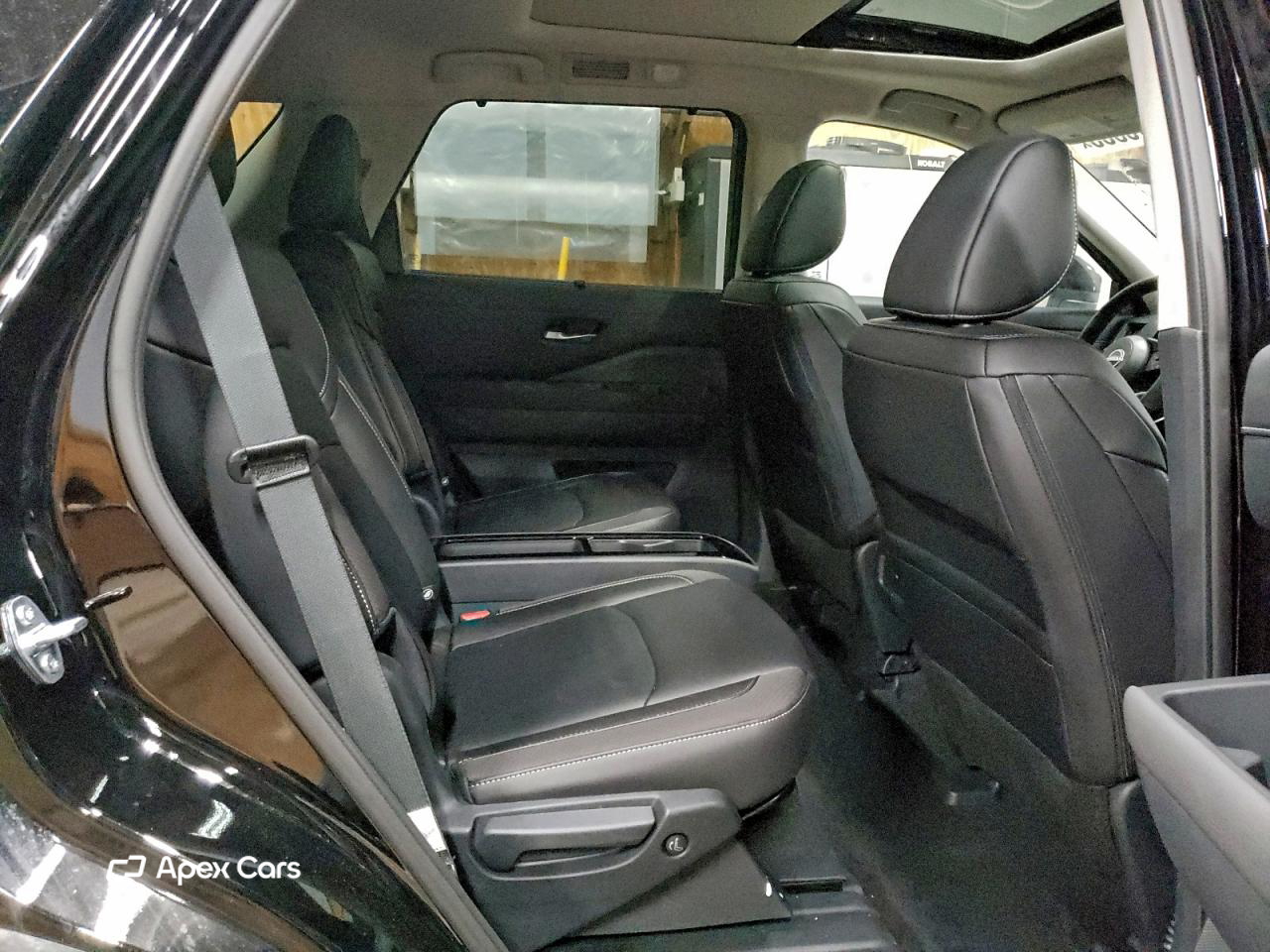 Nissan Pathfinder 2025
