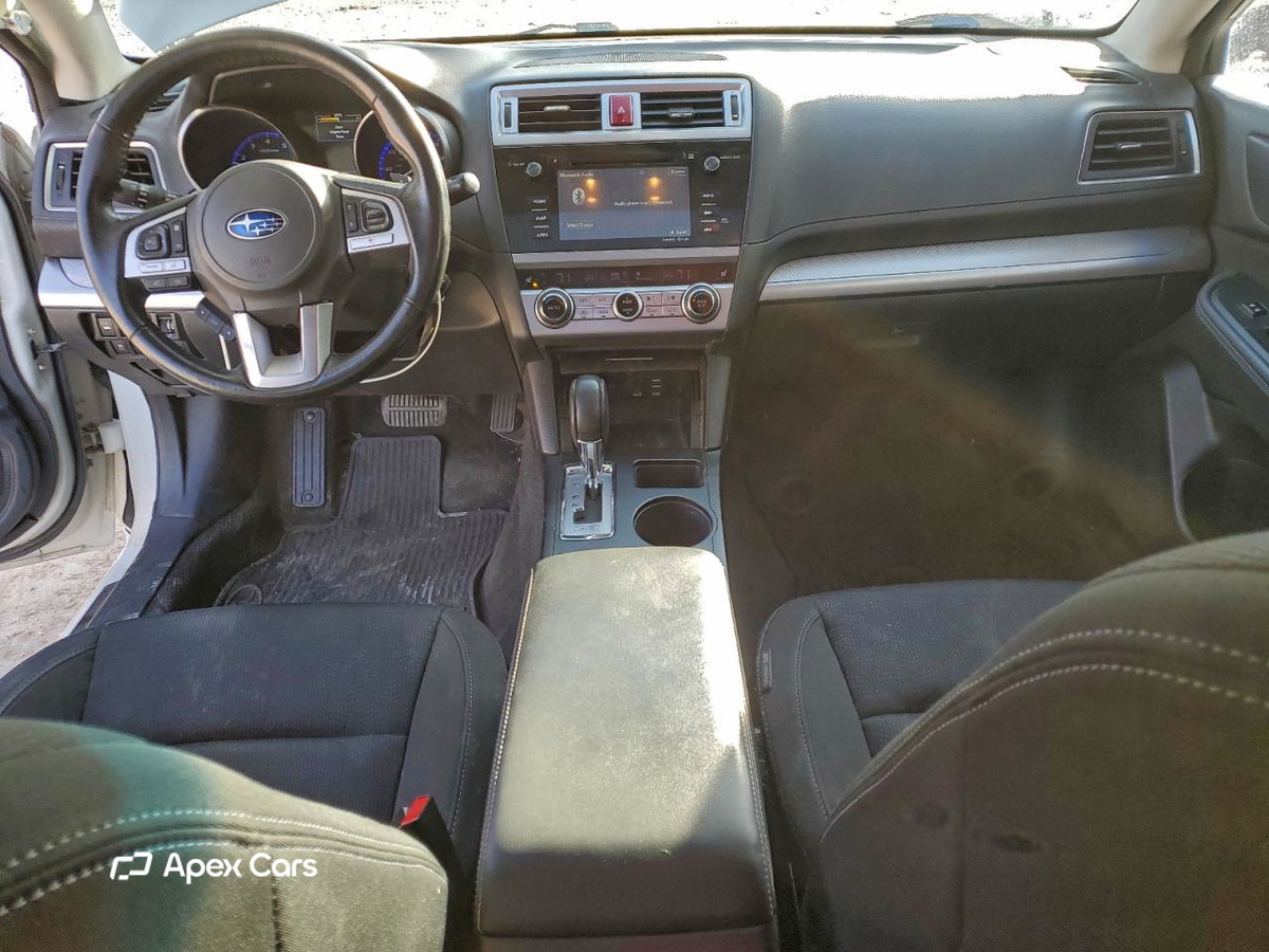 Subaru Legacy 2015