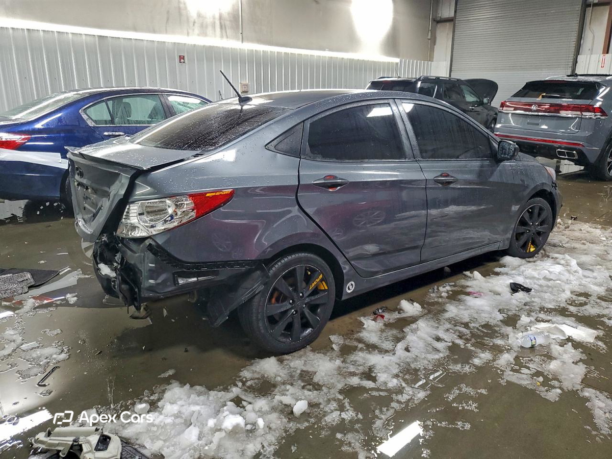 Hyundai Accent 2012