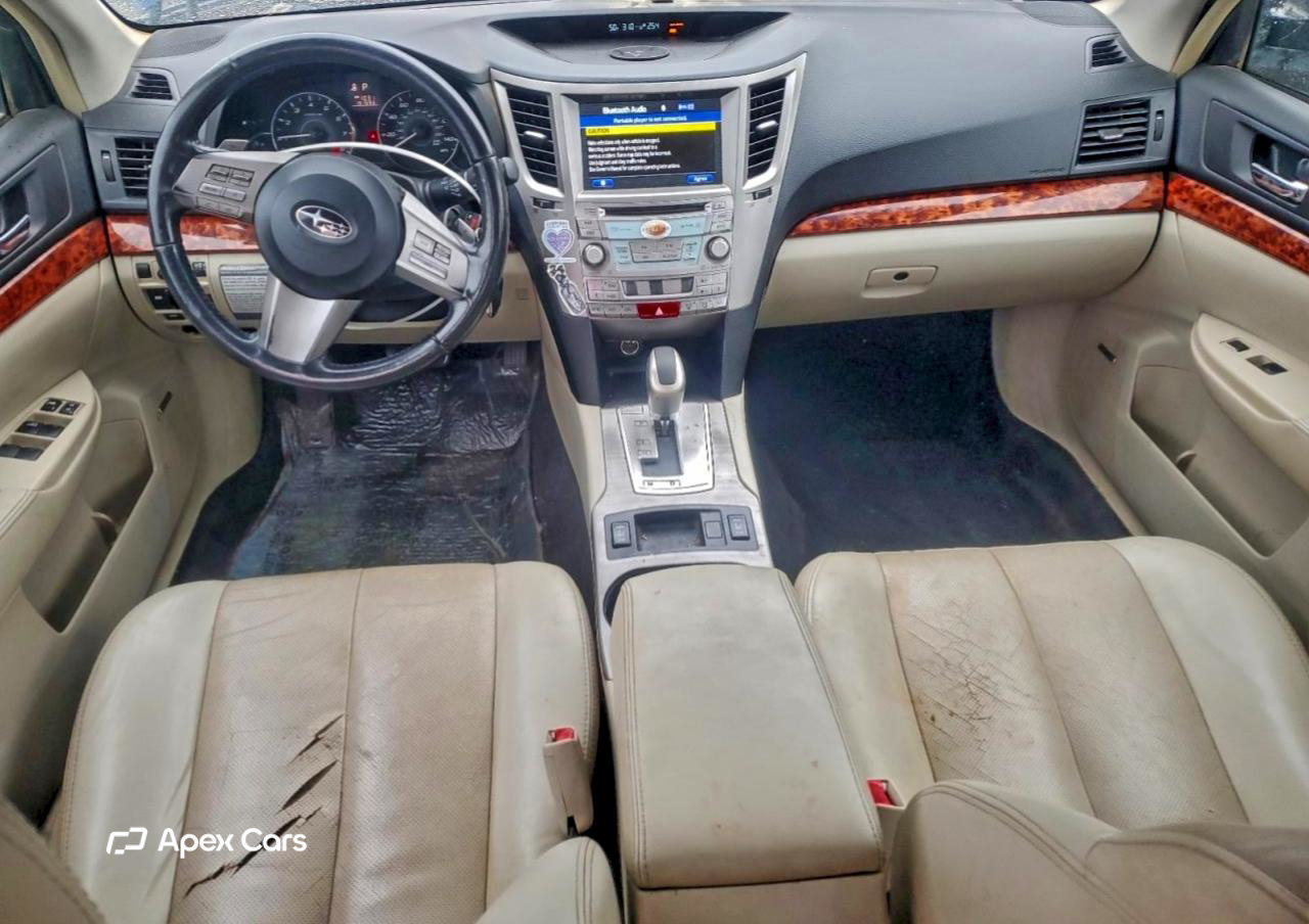 Subaru Legacy 2011