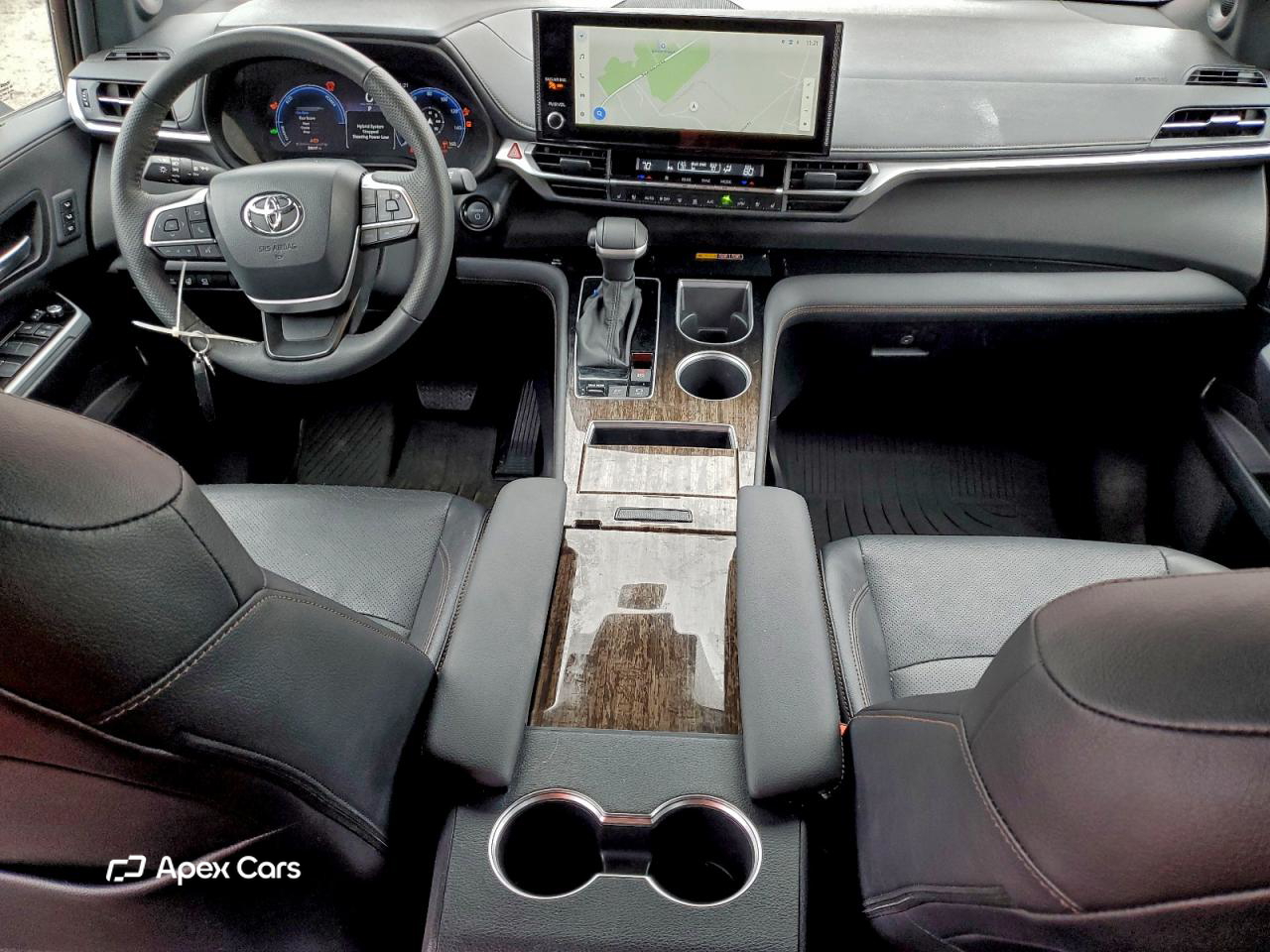 Toyota Sienna 2025