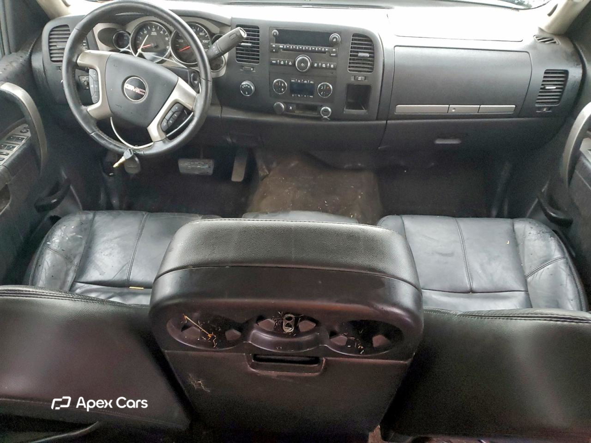 GMC Sierra 2011