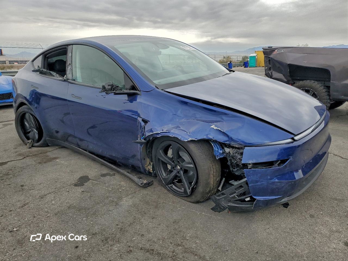 Tesla Model Y 2026