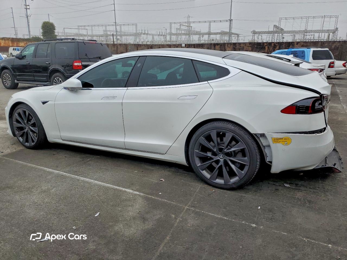 Tesla Model S 2018