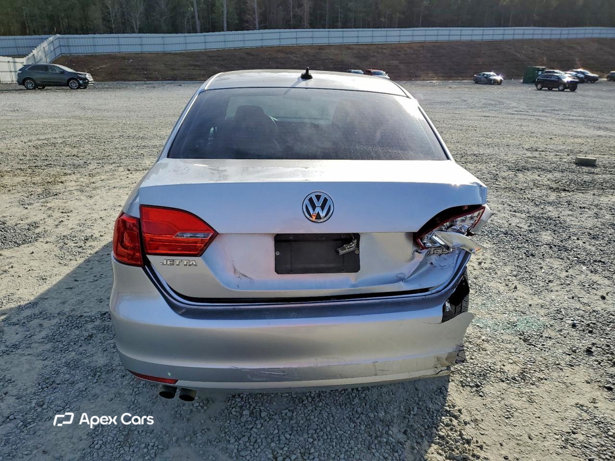 Volkswagen Jetta 2012
