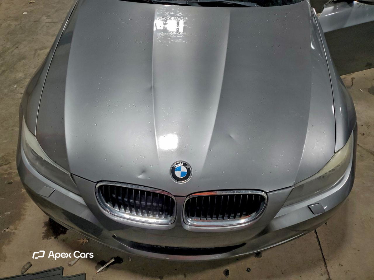 BMW Series 3 2010
