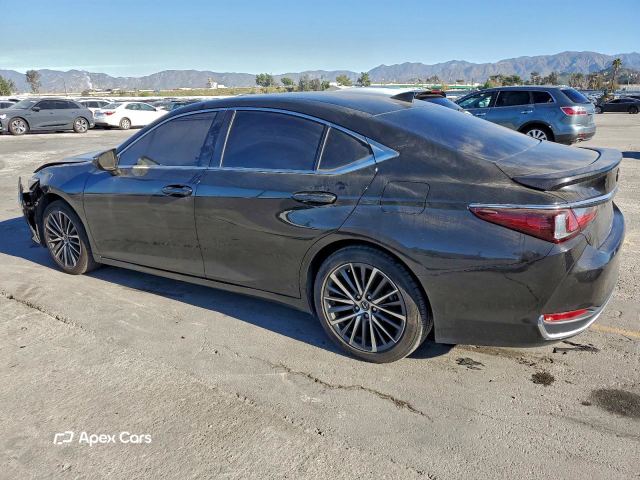 Lexus ES 2023