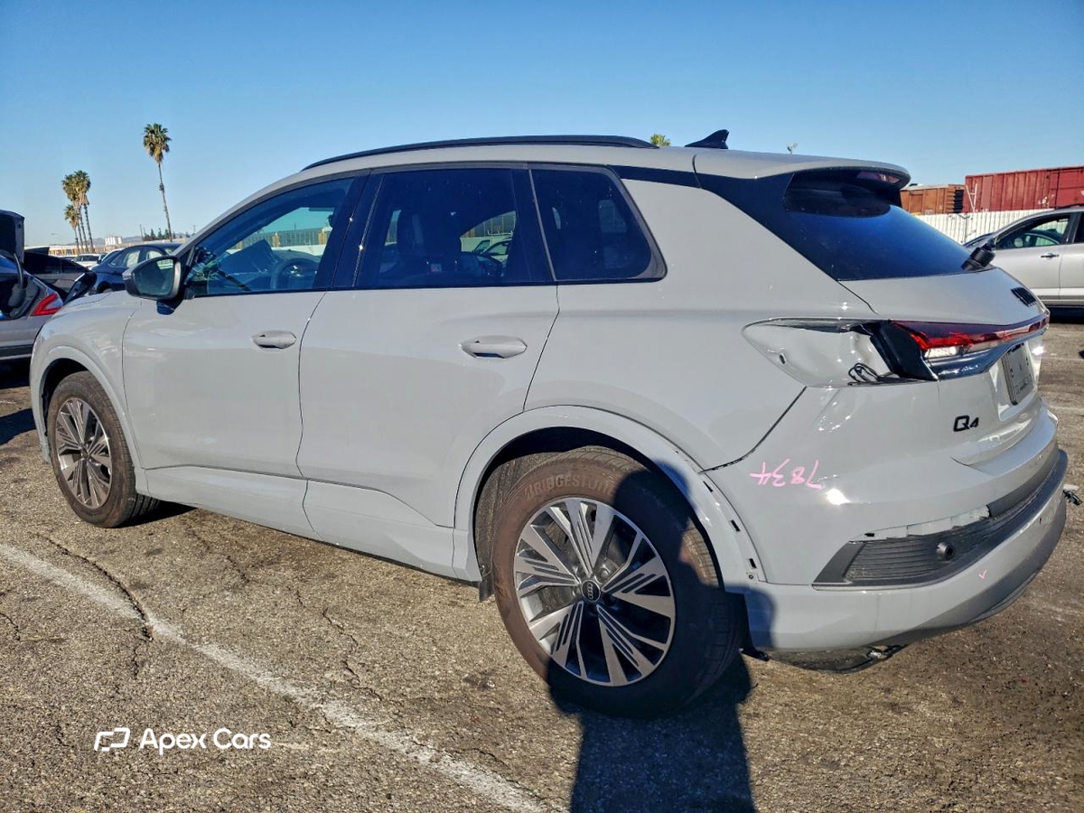 Audi Q4 e-tron 2025
