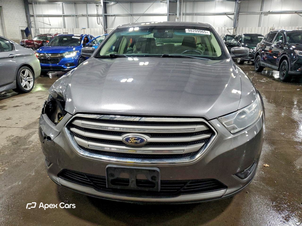 Ford Taurus 2014