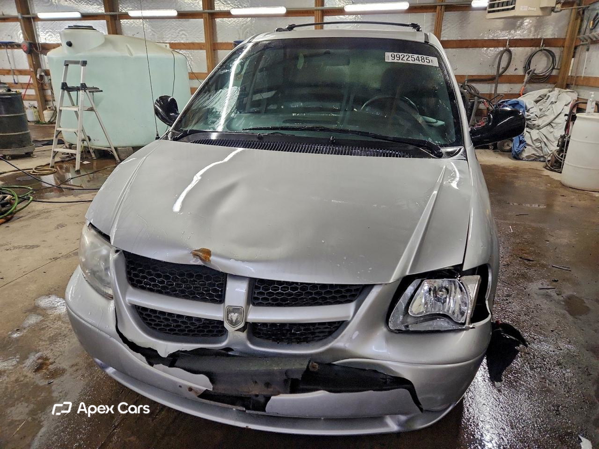 Dodge Caravan 2004