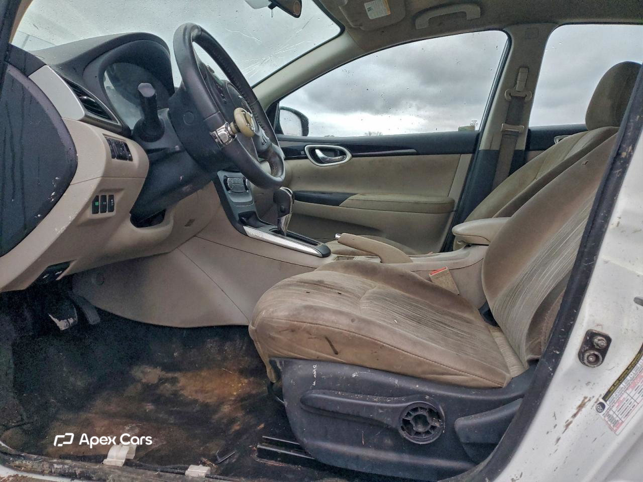 Nissan Sentra 2016