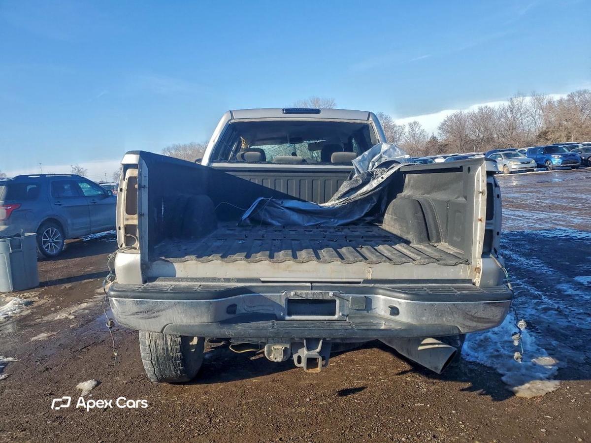 Chevrolet Silverado 2004