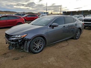 Lexus ES 2016 - Image 1 of 13