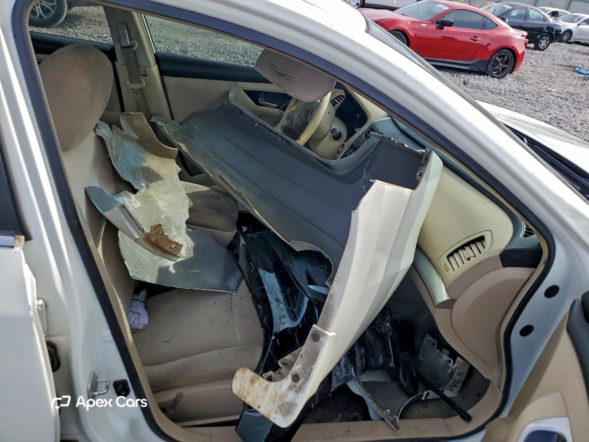 Nissan Altima 2013
