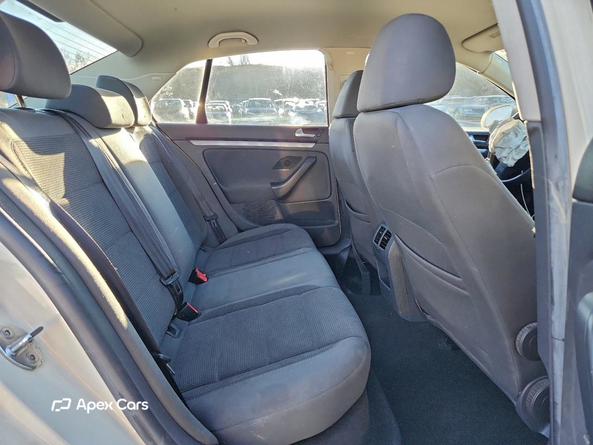 Volkswagen Jetta 2008