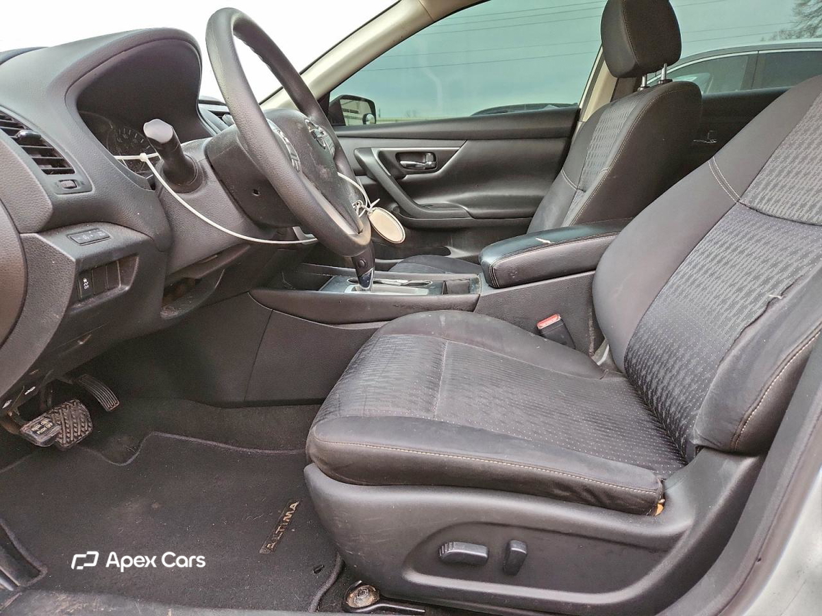Nissan Altima 2016